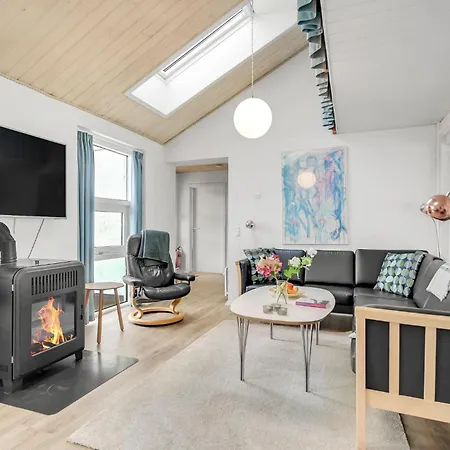 Holiday home Cozy In With Indoor Swimming Pool Ebeltoft
