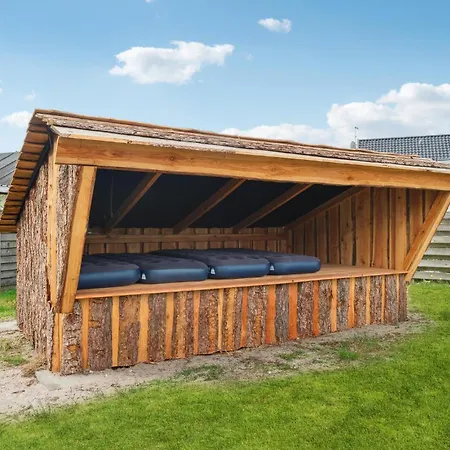 Mimosavej Denm Feriehus *